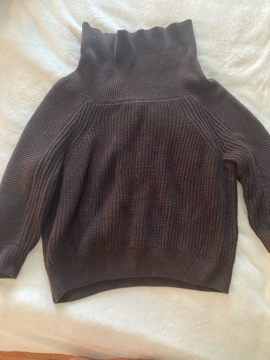 Brown sweater